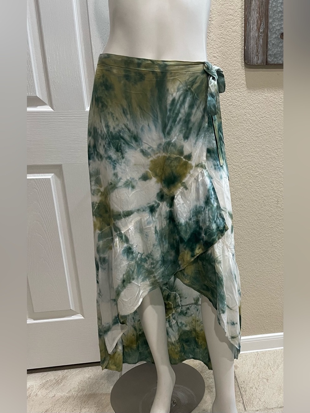Young Fabulous & Broke Tie Dye Wrap High Low Skirt Olive Green Size Small